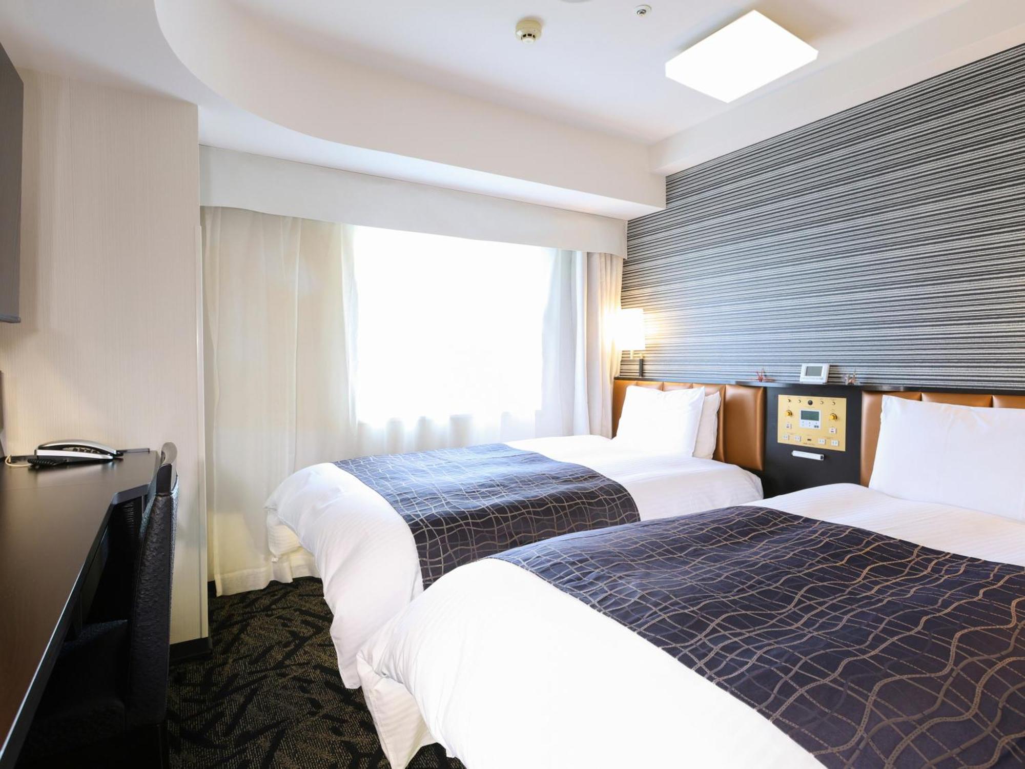 Twin Room Non-Smoking